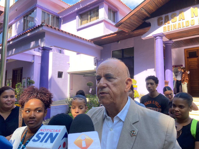 Luis de León asegura que renunciará a sus aspiraciones en la Secretaría General del PLD