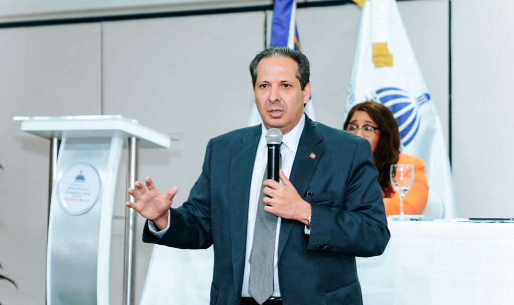 Ministro de Salud destaca importancia de la nutrición para lograr el bienestar de la población