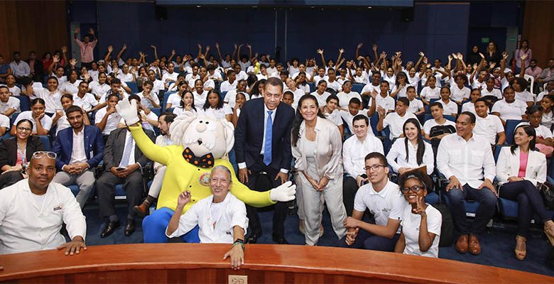 Indotel lanza programa que promueve uso del internet seguro en niños, niñas y adolescentes