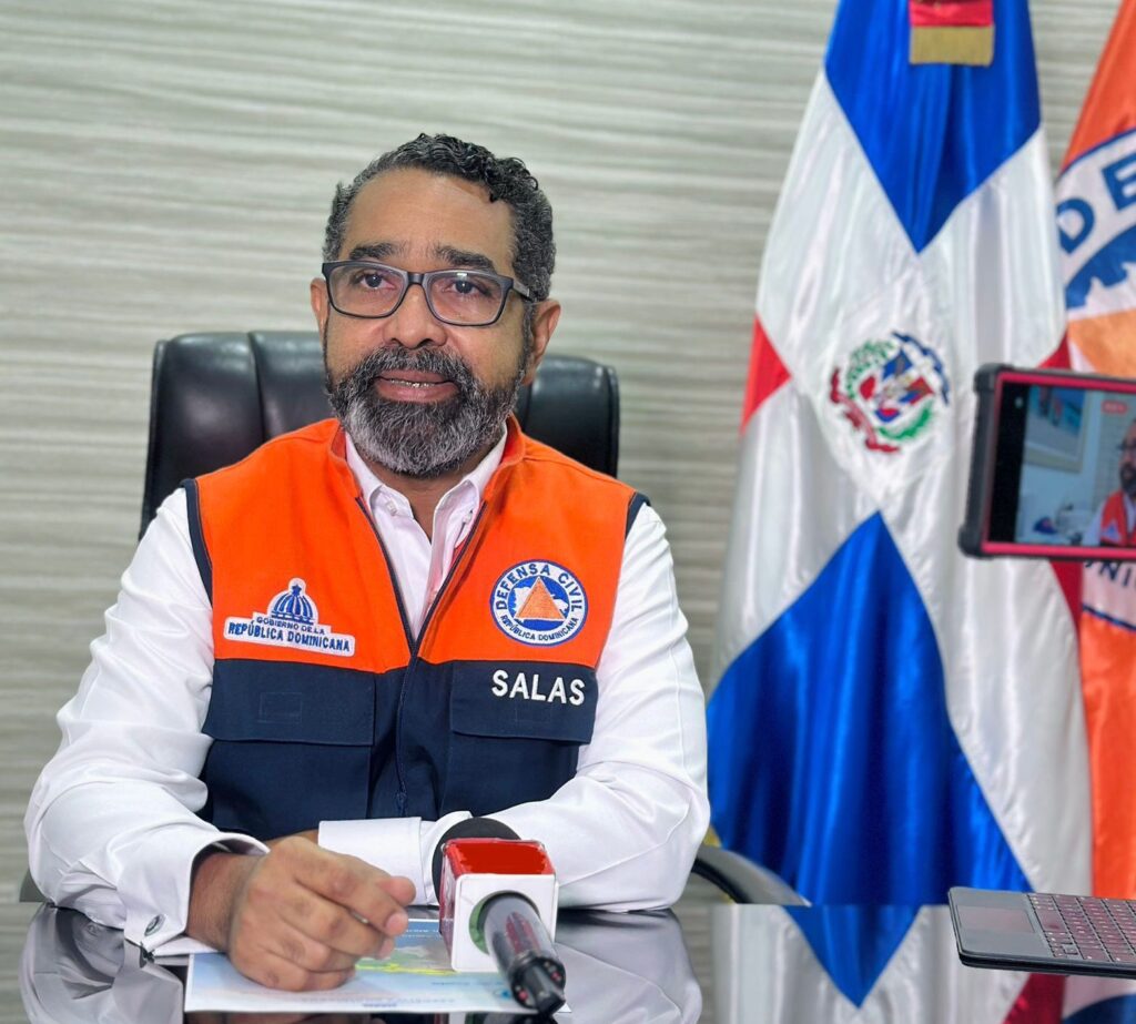 Juan Salas: "Defensa Civil activa protocolo y dispone 2,742 albergues ante lluvias"