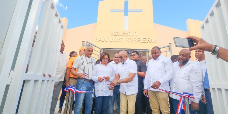 Inauguran Iglesia católica en Los Limones, distrito municipal Gonzalo, provincia Monte Plata