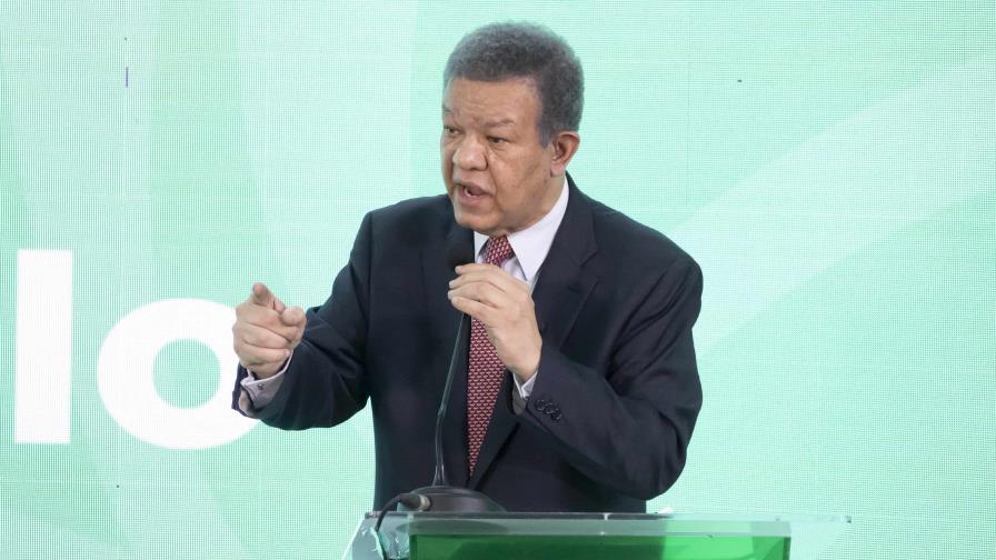 Leonel Fernández considera que dos exoneraciones "no deberían ser"