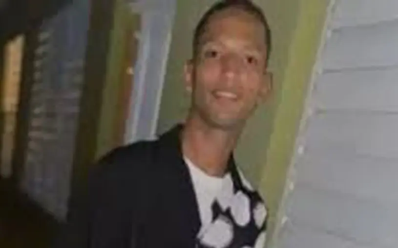 Familia joven asesinado por Policía denuncian negligencia caso