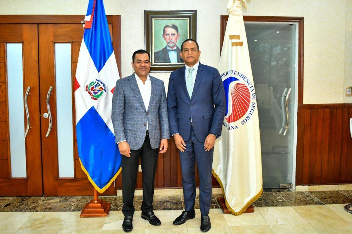 DIDA y Superintendencia de Seguros acuerdan coordinar acciones para fortalecer la protección de los afiliados al SDSS