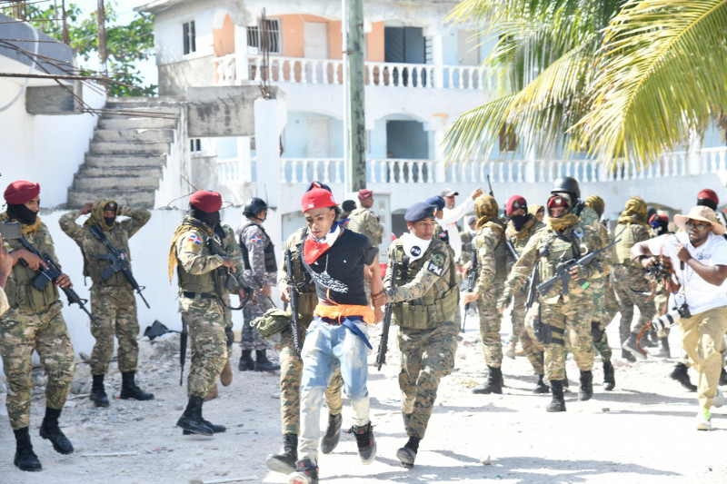 Disturbios matizaron el cierre de la marcha en Hoyo de Friusa