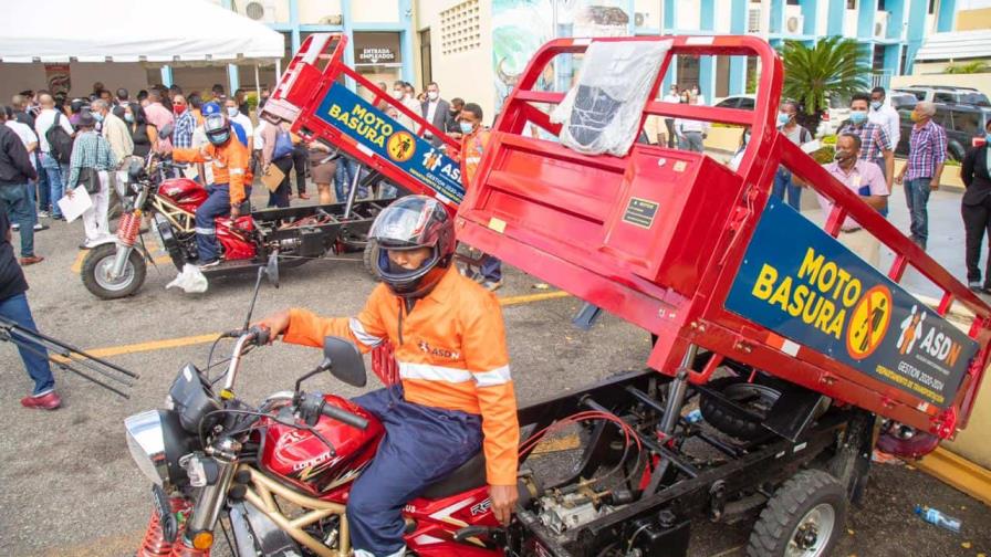 La Alcaldía de Santo Domingo Norte implementará motores para recoger basura en sitios de poco acceso