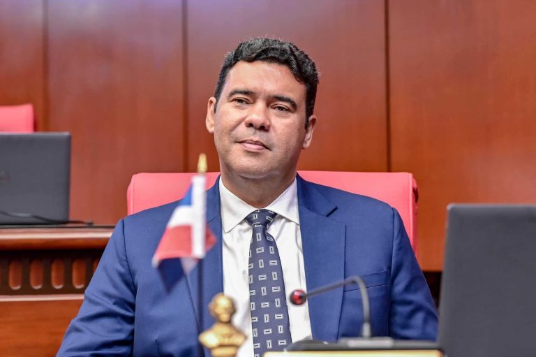 Senador Cholitín retira proyecto de ley que buscaba sancionar los «discursos de odio”