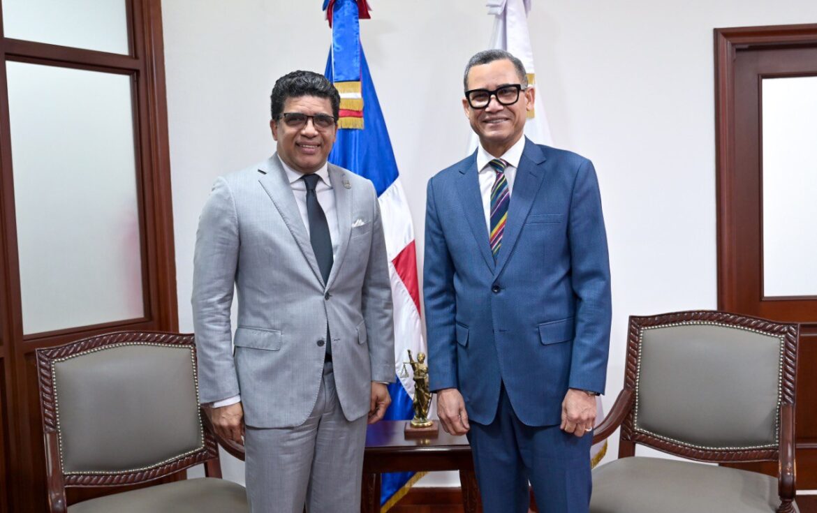 Ministerio de Trabajo y Alcaldía SDE acuerdan colaboración interinstitucional
