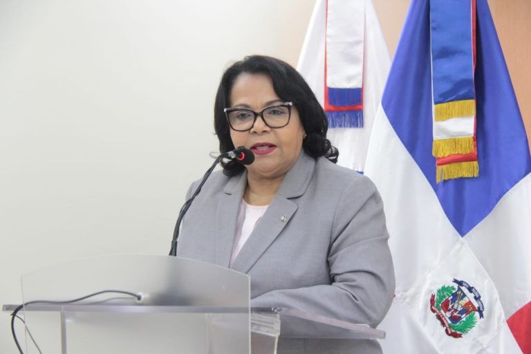 Emma Polanco: “La Cámara de Cuentas tiene una buena comisión que va a sacar lo mejor”