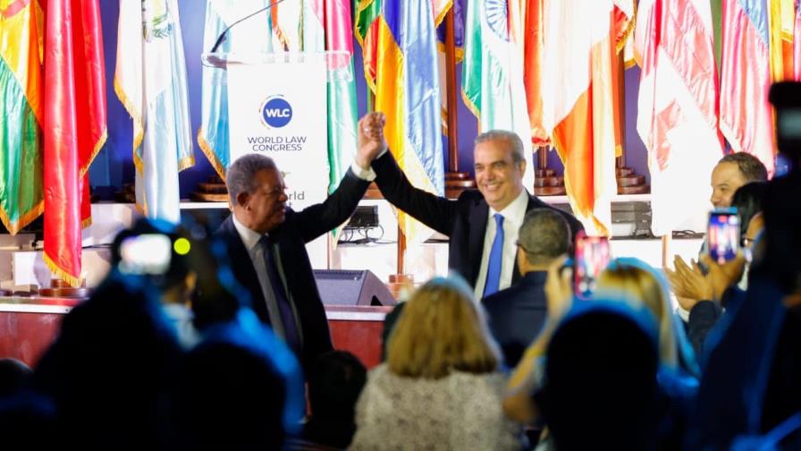 El presidente Luis Abinader se reunirá el jueves con Leonel Fernández para tratar crisis haitiana