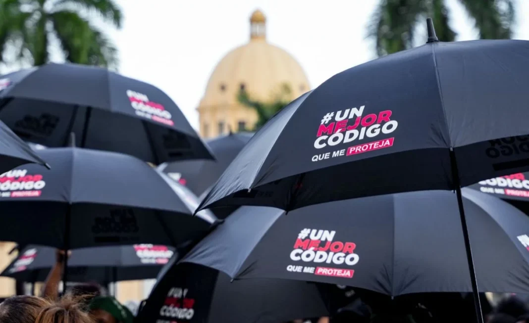 Izquierdistas se manifestarán hoy frente al Palacio Nacional contra aprobación del Código Penal