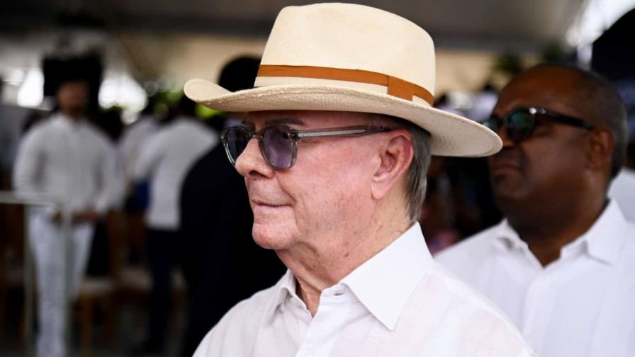 Hipólito Mejía resalta legado de José Francisco Peña Gómez en aniversario 89 de su natalicio