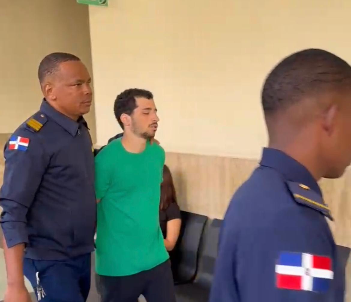 Implicado en tragedia del Naco es trasladado al tribunal para conocerle medida de coerción