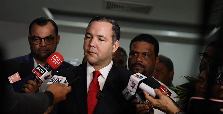 Johnny Pujols: “El clientelismo es un mal para la democracia dominicana que debemos erradicar como sociedad”