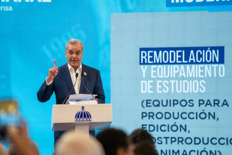 Presidente Abinader presenta la transformación y modernización de la televisión pública, RTVD, canal 4
