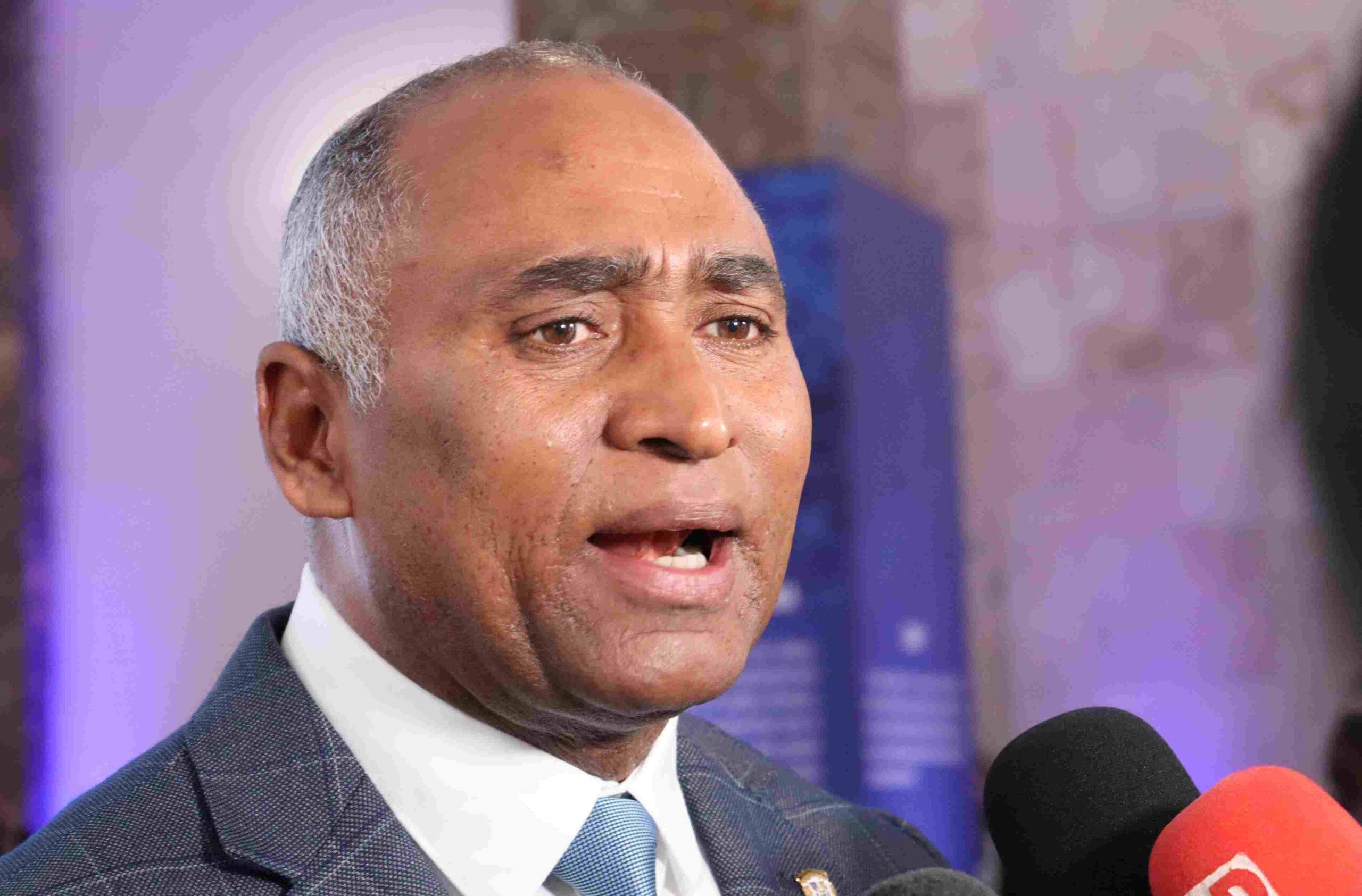 Julito Fulcar dice propuesta no afecta Dunas de Baní y busca seguridad jurídica para familias