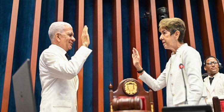 Senado aprobó 117 proyectos de Ley en último año, según Ricardo de los Santos