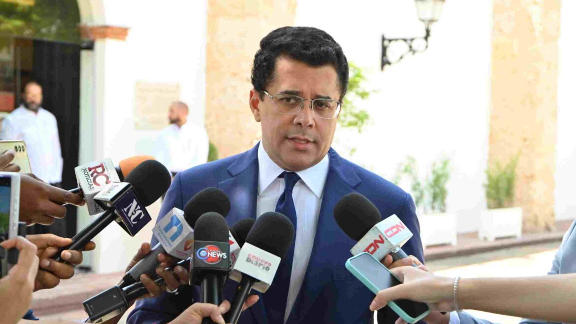 Medios de Santo Domingo Este deploran exclusión durante visita del ministro David Collado