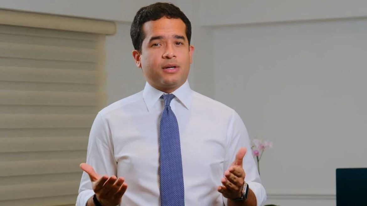 Omar Fernández identifica recursos para reducir impuesto al salario y reta al Gobierno a cumplir la ley