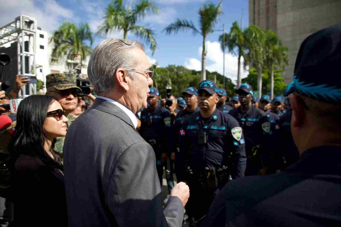 Presidente Abinader pone en marcha “Navidad con Garantía de Paz 2.0” con despliegue de cerca de 28,000 agentes