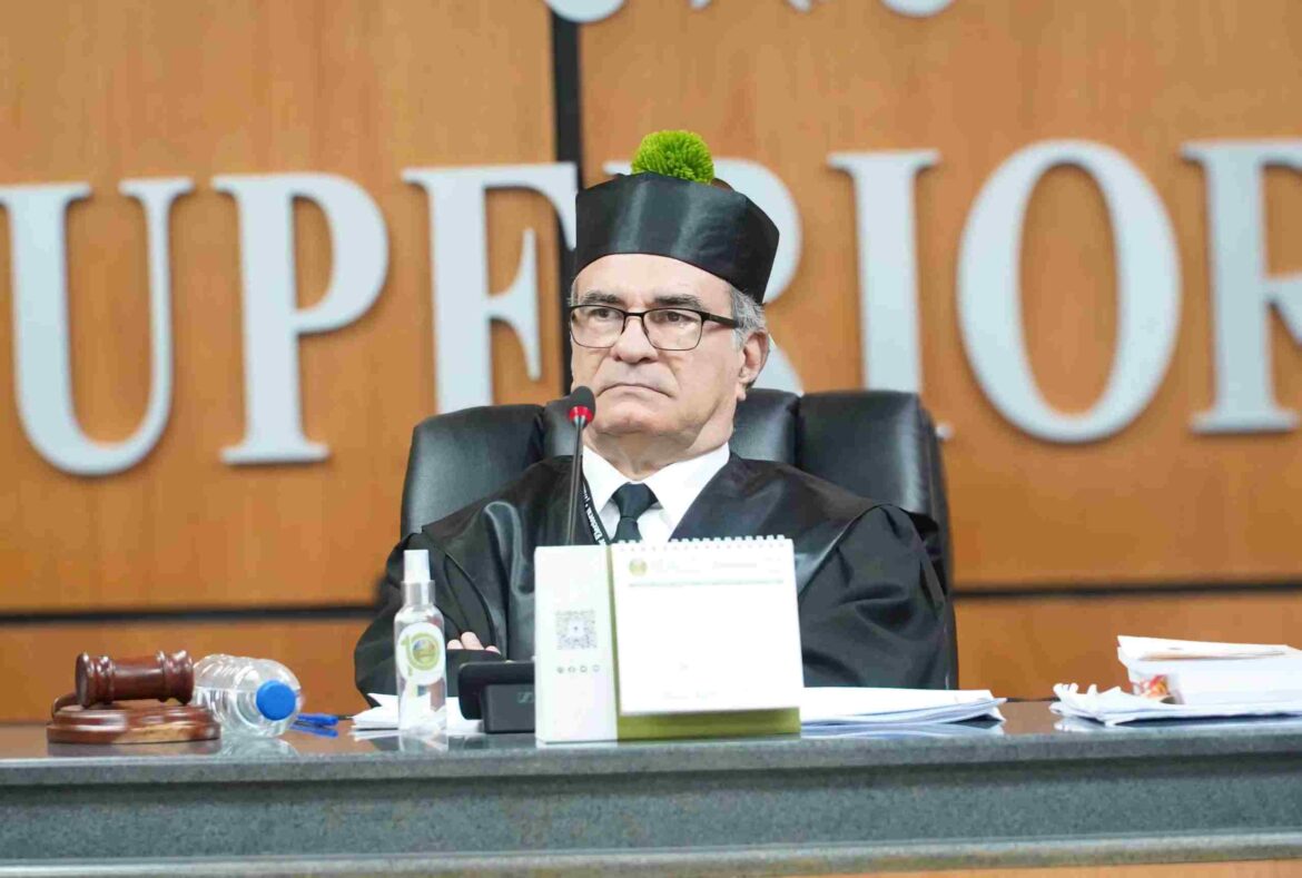 CNM mantiene a Ygnacio Camacho como presidente del TSE y define a los otros cuatro jueces titulares