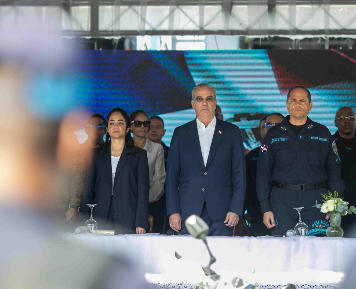 Presidente Abinader encabeza lanzamiento del operativo “Proteger y Servir Semana Santa 2026”