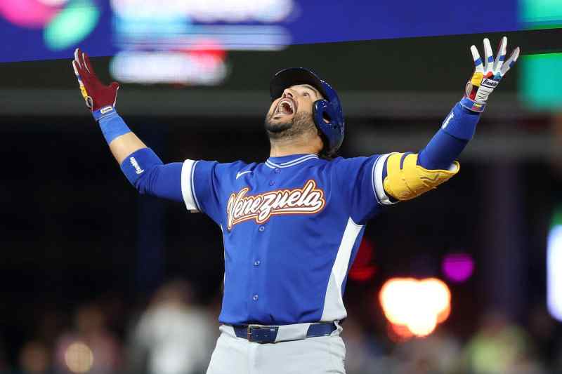 Venezuela vence 3-2 a Estados Unidos y se corona campeón del Clásico Mundial