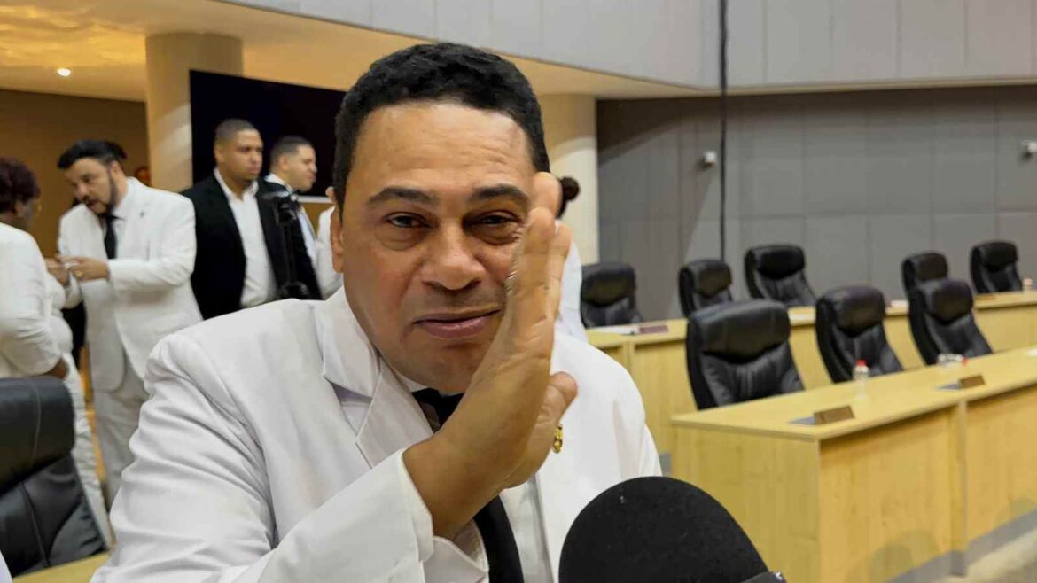 Regidores de la Fuerza del Pueblo desmontan “paraíso” de Dio Astacio y elevan presión legal por presuntas irregularidades urbanísticas