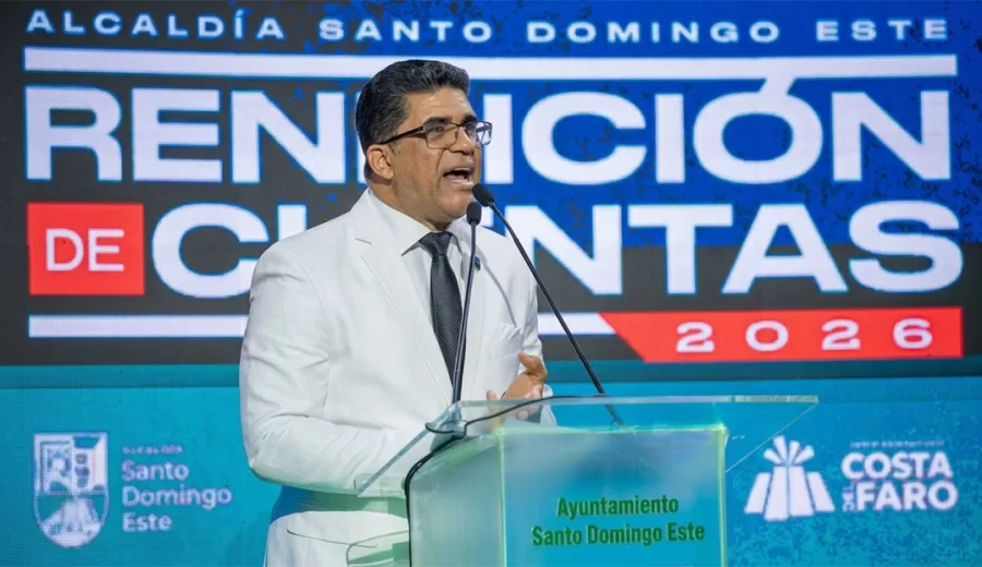Dío Astacio rinde cuentas ante el Concejo de Regidores