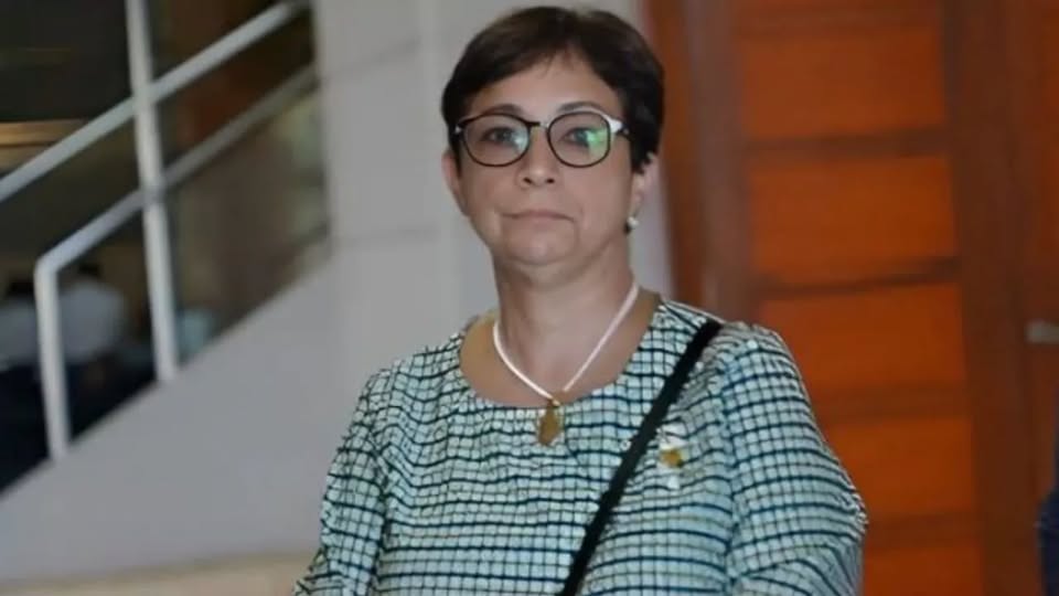 El eco del estruendo en el estrado: Maribel Espaillat clama justicia entre sollozos y escombros de memoria