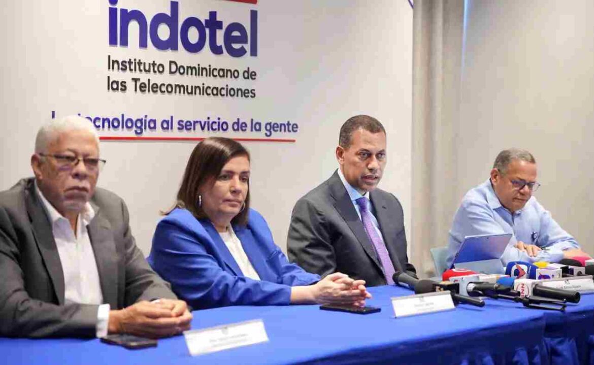 Indotel adjudica a Viettel y Claro Dominicana bloques de frecuencias del espectro radioeléctrico