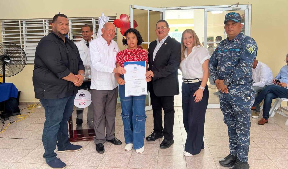 CTC de Hato Mayor fortalece formación digital con jornada de innovación y emprendimiento
