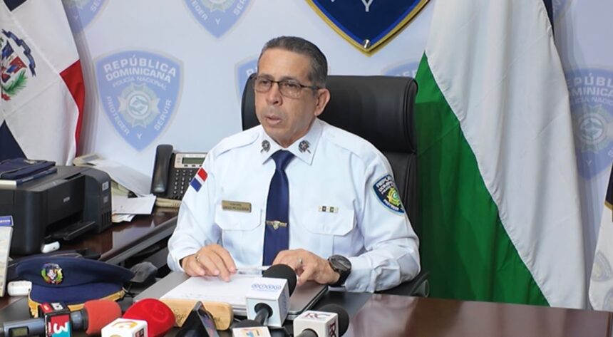 PN ocupa 11 armas de fuego y detiene a presuntos integrantes de red de tráfico