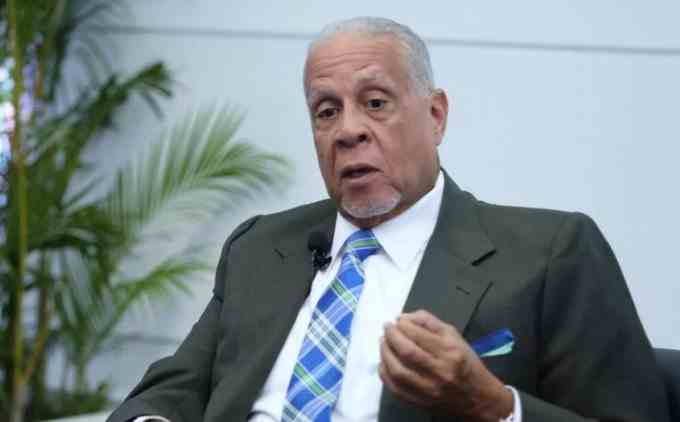 Fallece el veterano periodista y productor de televisión Freddy Sandoval