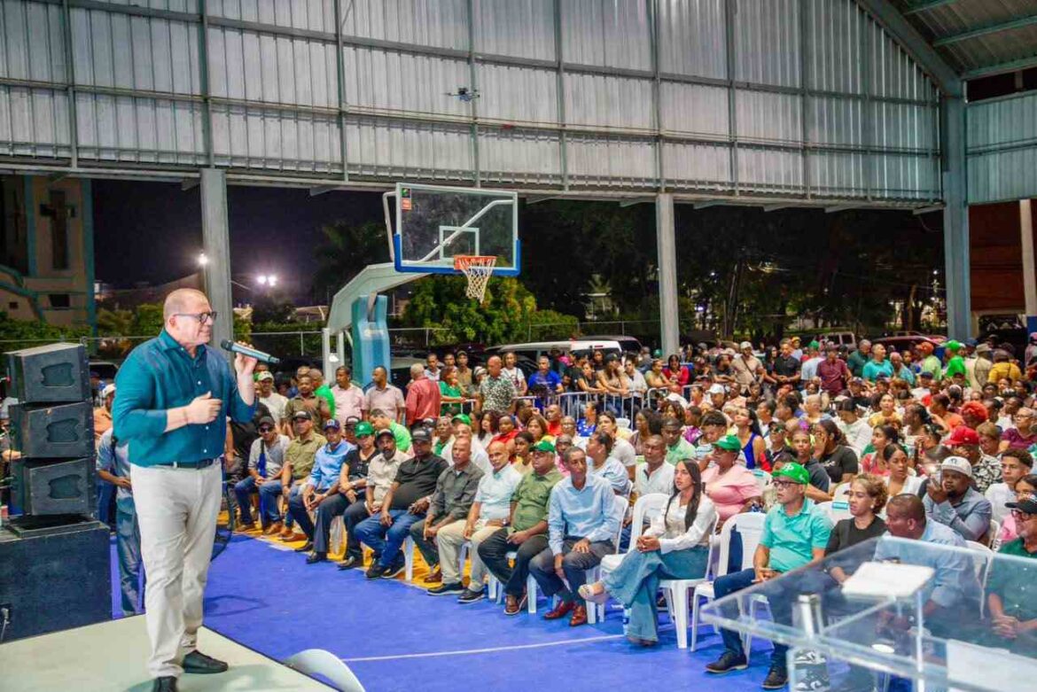 Rafael Castillo se consolida como el favorito de la Fuerza del Pueblo para la Alcaldía de SDE